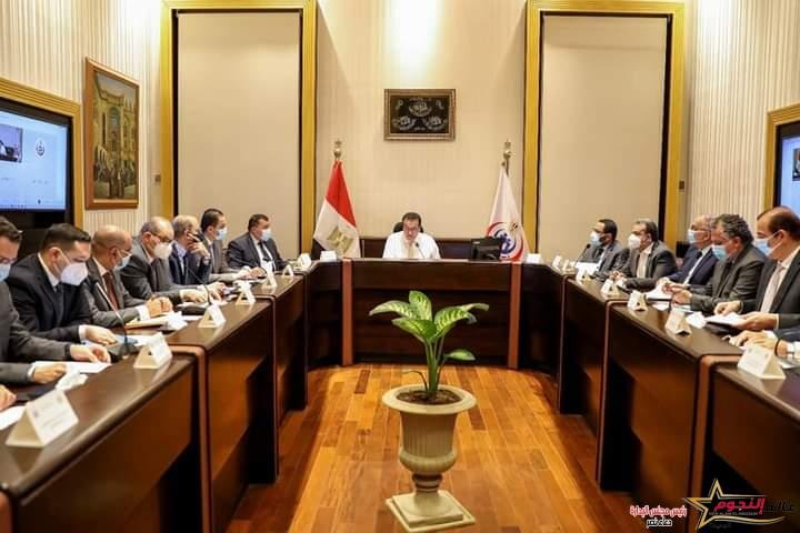  عبدالغفار: انخفاض أعداد الإصابات بنسبة 54%.. وانخفاض أعداد الوفيات بنسبة 45% خلال الأسبوع الماضي
