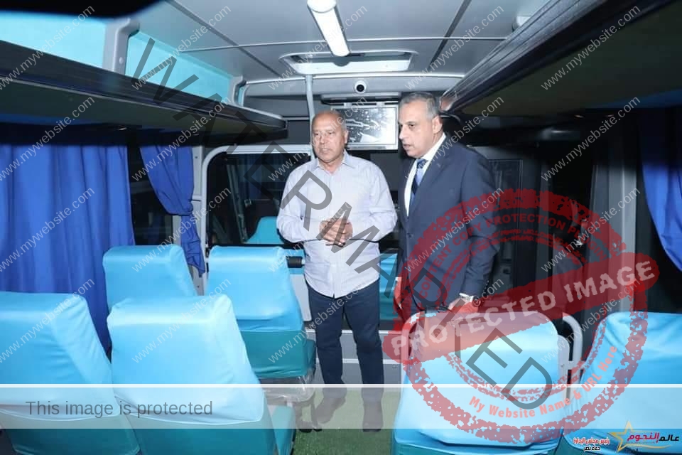 وزير النقل يدشن المرحلة الأولي من خدمات نقل الركاب بمحافظة سوهاج لربط مراكز المحافظة بالعاصمة