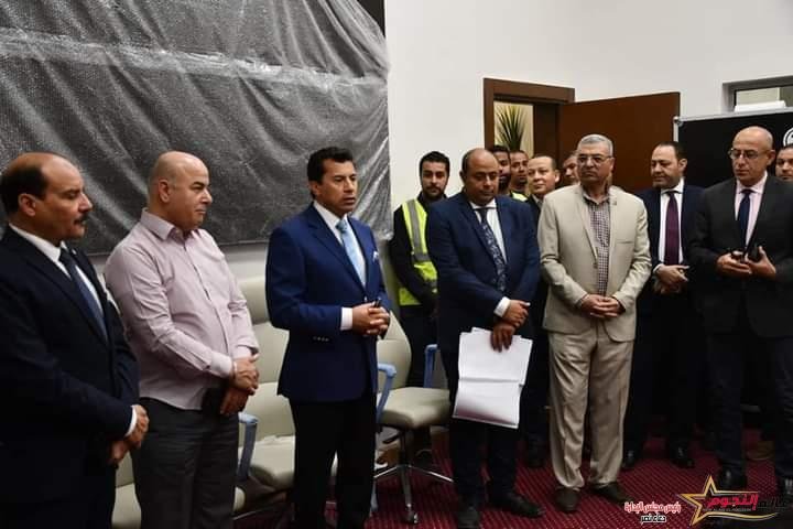 صبحي يُباشر عمله من مقر الوزارة بالعاصمة الإدارية الجديدة في أولي الخطوات لإنتقال موظفي الوزارة