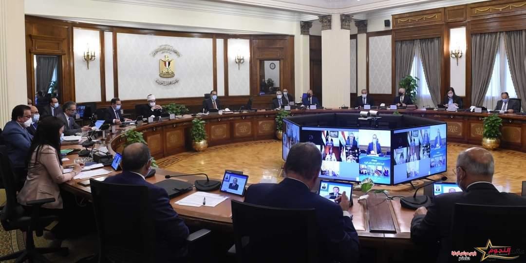 مدبولي يوجه بسرعة موافاة مجلس الوزراء بالملاحظات الخاصة بـ"وثيقة سياسة ملكية الدولة" لسرعة إطلاقها
