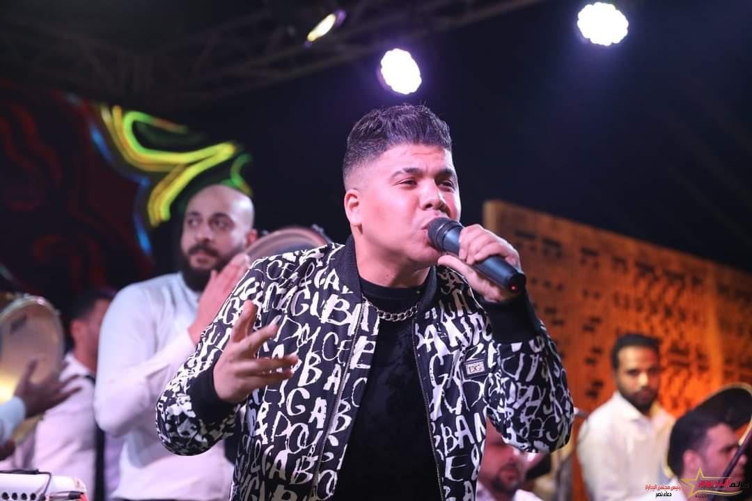 عمر كمال وأوبريت الليلة الكبيرة في خيمة «ki90» بالتجمع الخامس … بالصور