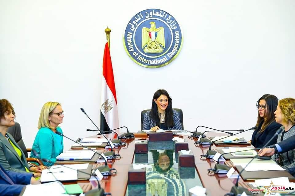 المشاط تلتقي ليزلي ريد مدير بعثة الوكالة الأمريكية للتنمية الدولية لبحث البرامج الجديدة في مجال تمكين المرأة 1 المشاط تلتقي ليزلي ريد مدير بعثة الوكالة الأمريكية للتنمية الدولية لبحث البرامج الجديدة في مجال تمكين المرأة