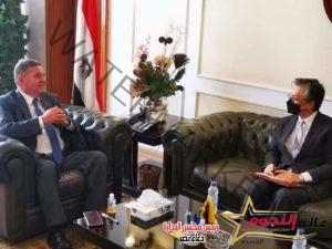 وزير قطاع الأعمال العام يبحث مع سفير اليابان بالقاهرة تعزيز التعاون الاقتصادي