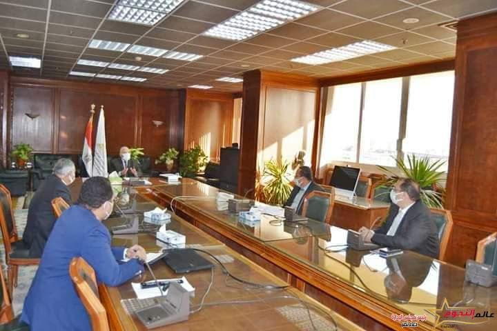 د. عبد العاطي: تأهيل ٥٠٠٠ كيلومتر من الترع بمحافظات الوادى والدلتا