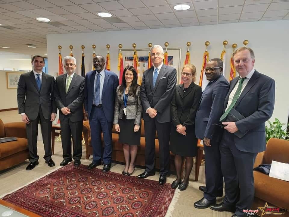 وزيرة التعاون الدولي تلتقي قيادات مجموعة البنك الدولي بواشنطن 1 وزيرة التعاون الدولي تلتقي قيادات مجموعة البنك الدولي بواشنطن