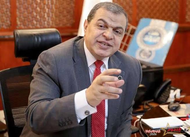 سعفان يدعو العاملات للمشاركة فى الانتخابات العمالية