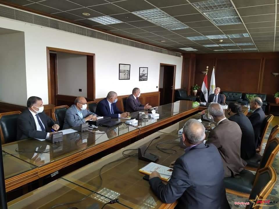 عبد العاطي: مشروعات متعدده تنفذها الشركة القابضة للري والصرف لخدمة منظومة الري علي مستوي الجمهورية