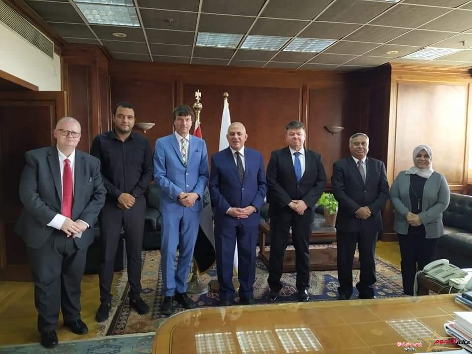 عبد العاطى يلتقى أمين عام المنظمة العالمية للأرصاد الجوية لبحث التعاون بين الوزارة والمنظمة 1 عبد العاطى يلتقى أمين عام المنظمة العالمية للأرصاد الجوية لبحث التعاون بين الوزارة والمنظمة