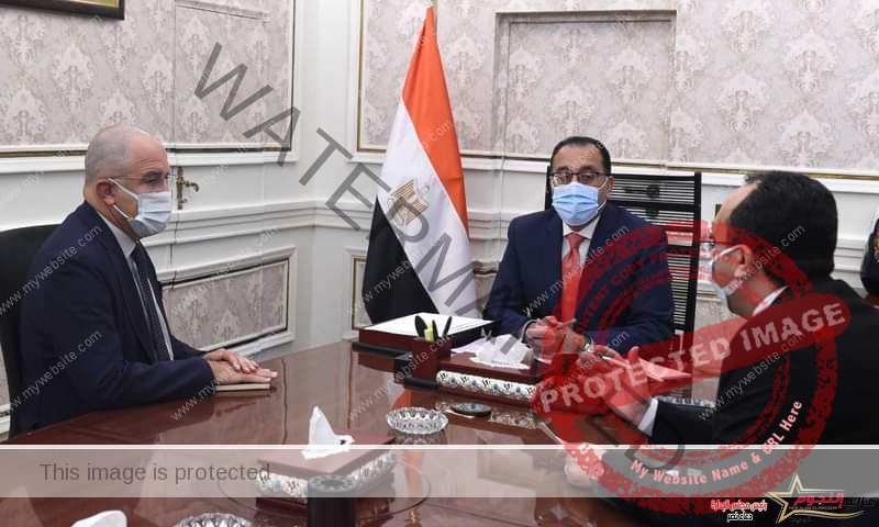 مدبولي يلتقى رئيس اتحاد الصناعات لمناقشة آليات دعم الصناعة المصرية