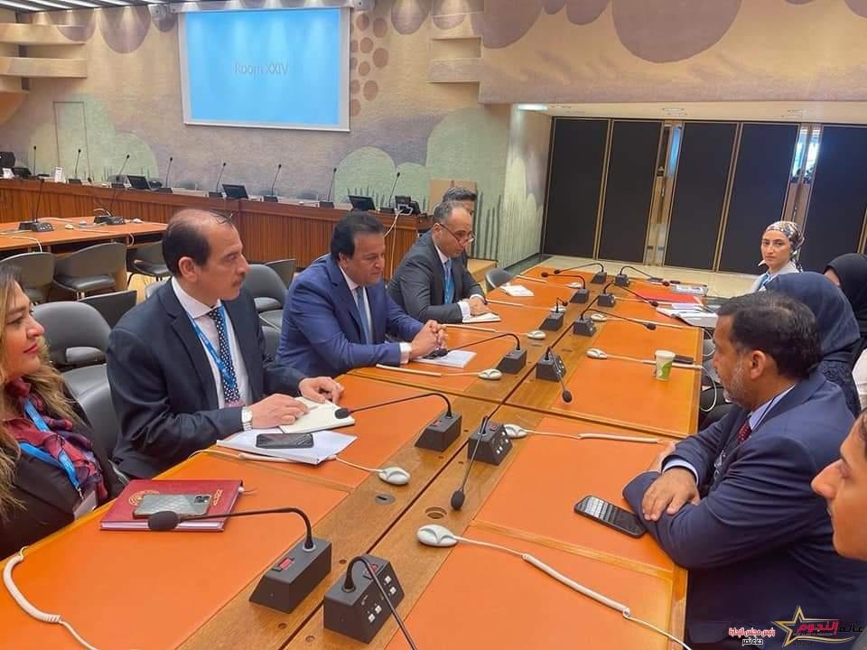 القائم بأعمال وزير الصحة يلتقي بنظيرته القطرية لبحث تعزيز سبل التعاون في القطاع الصحي