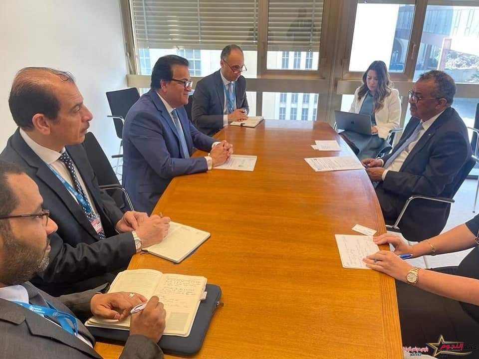 القائم بأعمال وزير الصحة يلتقي مدير عام منظمة الصحة العالمية لبحث سبل تعزيز التعاون المشترك 1 القائم بأعمال وزير الصحة يلتقي مدير عام منظمة الصحة العالمية لبحث سبل تعزيز التعاون المشترك
