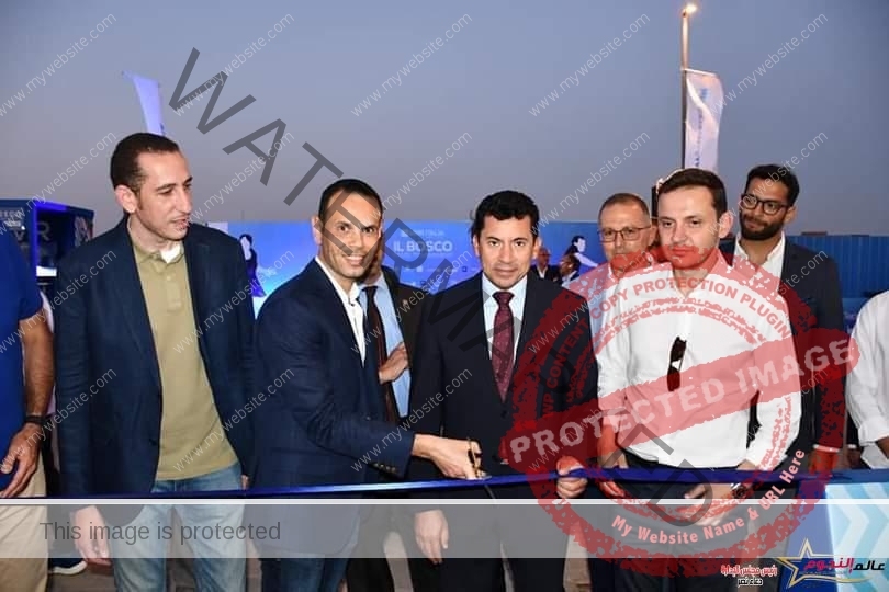 وزير الرياضة يفتتح أول بطولة بادل تنس في العاصمة الإدارية