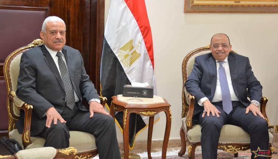 شعراوي يتابع مع محافظ السويس مشروعات الخطة الاستثمارية و منظومة المخلفات وجهود السيطرة على الأسعار