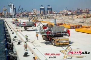 وزير النقل :محطة تحيا مصر متعددة الأغراض بميناء الإسكندرية(TMT) تستقبل الدفعة الأولى من أوناش الساحة العملاقة