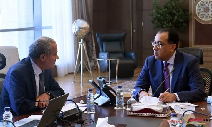 مدبولي يتابع مع وزير التموين المخزون الاستراتيجي للسلع الأساسية 1 مدبولي يتابع مع وزير التموين المخزون الاستراتيجي للسلع الأساسية