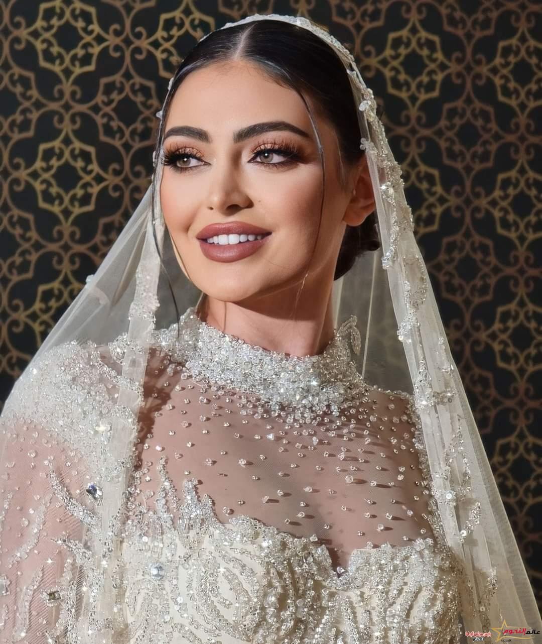 جان شارل زكريا يحتفل بزفاف شقيقته و فساتينها حديث الساعة