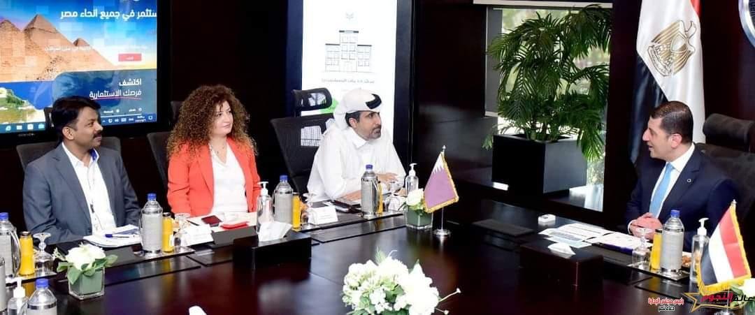 عبد الوهاب يستقبل المدير التنفيذي لـ "غرفة تجارة وصناعة قطر" ووفدا من كبري الشركات القطرية
