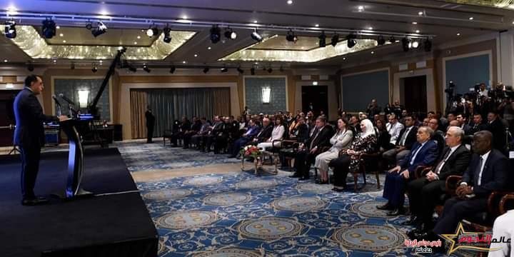 مدبولي: الدولة المصرية أَولت بتوجيهات من الرئيس اهتماما كبيرا بالتصنيع والإنتاج والتصدير لدورها البالغ في إحداث التنمية الاقتصادية 1 مدبولي: الدولة المصرية أَولت بتوجيهات من الرئيس اهتماما كبيرا بالتصنيع والإنتاج والتصدير لدورها البالغ في إحداث التنمية الاقتصادية