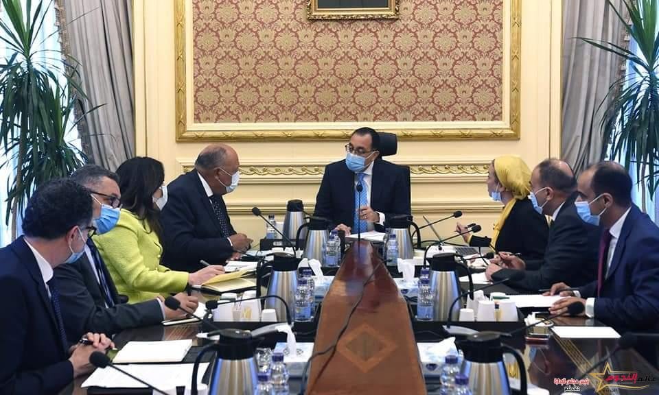 رئيس الوزراء يتابع جهود التحضير لاستضافة مصر للدورة الـ27 لمؤتمر تغير المناخ 1 رئيس الوزراء يتابع جهود التحضير لاستضافة مصر للدورة الـ27 لمؤتمر تغير المناخ