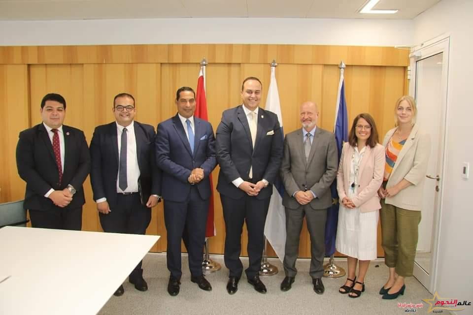 رئيس هيئة الرعاية الصحية يلتقي سفير فنلندا بالقاهرة لبحث سبل التعاون 1 رئيس هيئة الرعاية الصحية يلتقي سفير فنلندا بالقاهرة لبحث سبل التعاون