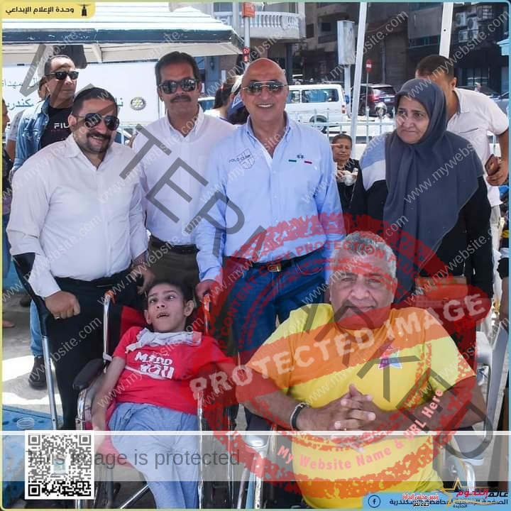 اللواء محمد الشريف يستقبل عدد من جمعيات ذوي الهمم والأحتياجات الخاصة على شاطىء ذوي الهمم