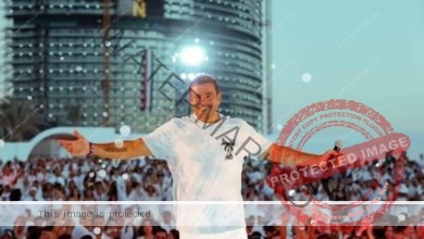 عمرو دياب يحتفل بأغنيات ألبومه الجديد في هذا الموعد