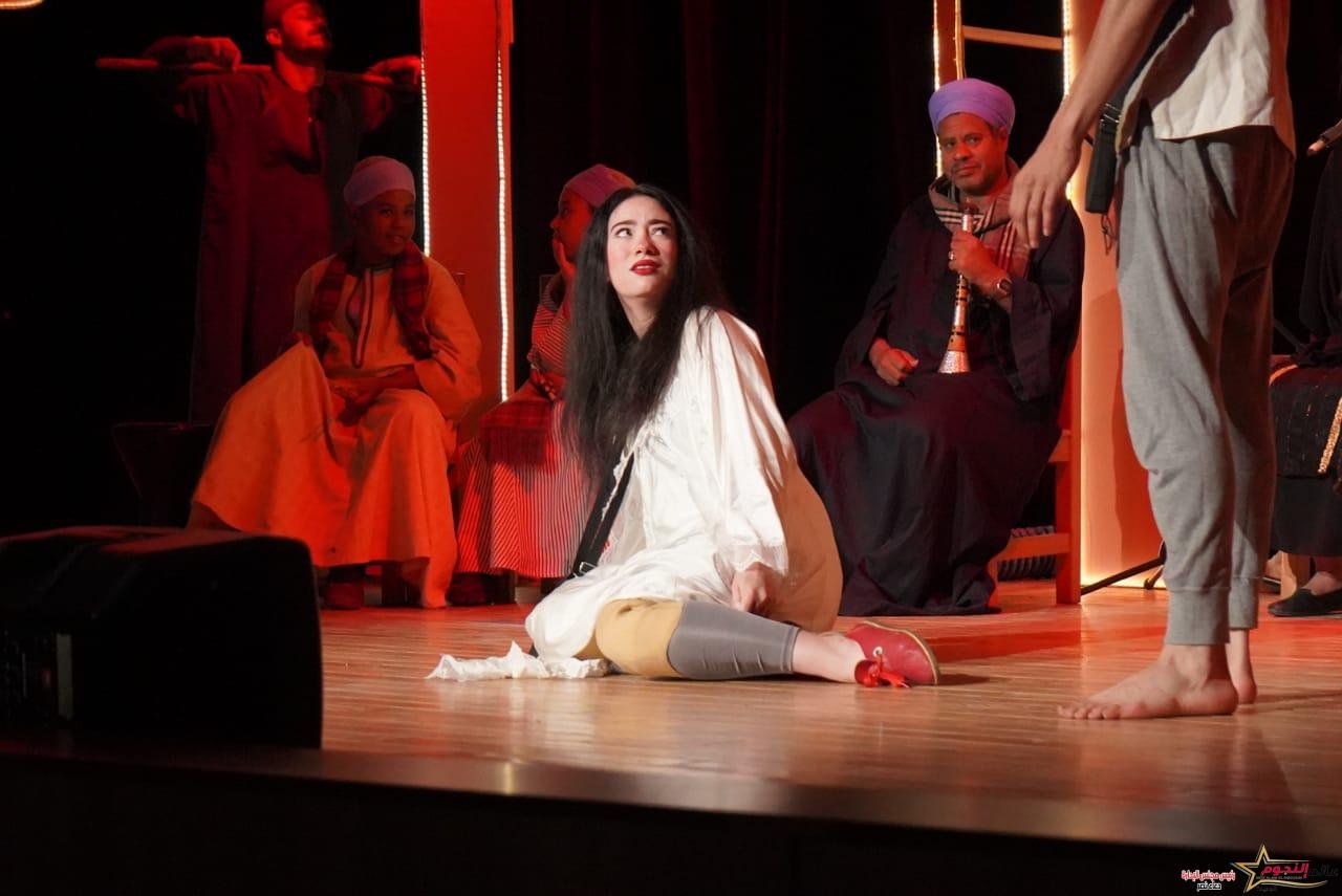 ندى عصام في حوار لـ جريدة عالم النجوم... "مبروك دكتور أشرف زكي والمسرح الاصعب لكنه الامتع"