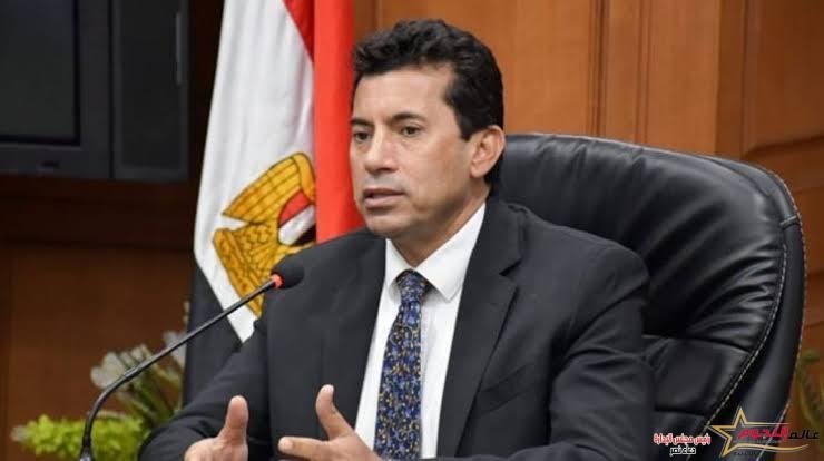 وزير الرياضة: أبطال مصر يبهرون الجميع فى دورة ألعاب البحر المتوسط