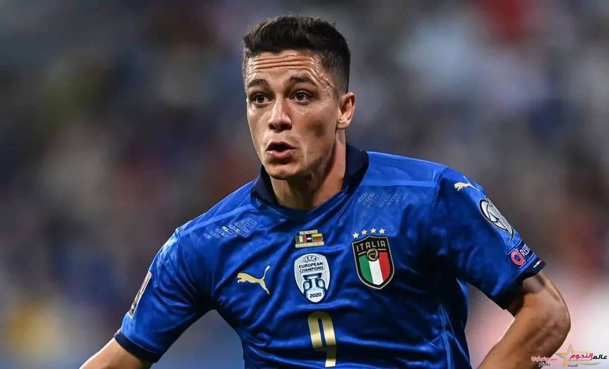 نابولي يقترب من ضم مهاجم ساسولو خلال الانتقالات الصيفية