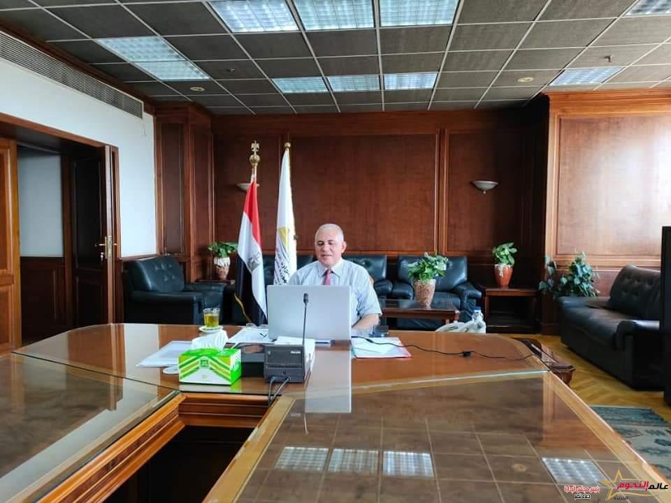 عبد العاطى : الوزارة لا تألو جهداً في إتخاذ كافة الإجراءات اللازمة لتوفير كافة الإحتياجات المائية للمنتفعين