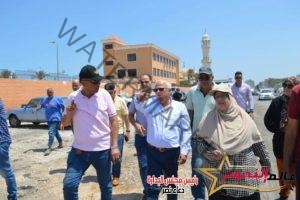 محافظ بورسعيد يتفقد أعمال تطوير شارع ٢٣ يوليو بداية من الجبانات حتي الاستاد