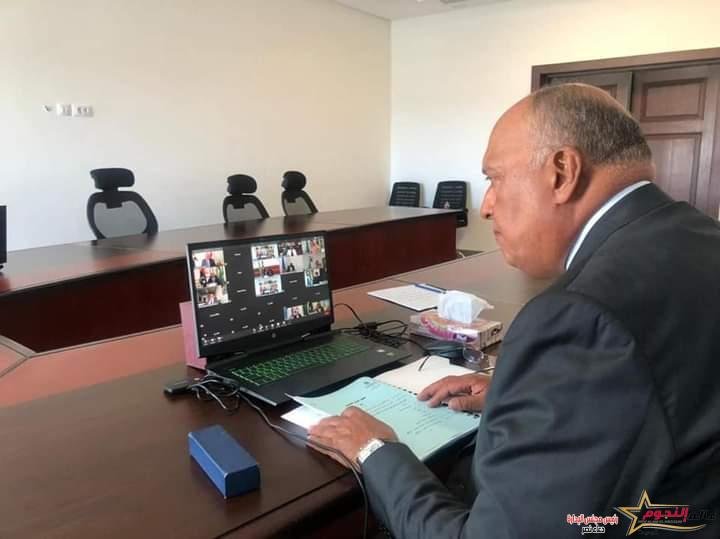 وزير الخارجية يلقي كلمة خلال الاجتماع الوزاري التنسيقي لمُنتدى التعاون الصيني-الإفريقي (فوكاك) 1 وزير الخارجية يلقي كلمة خلال الاجتماع الوزاري التنسيقي لمُنتدى التعاون الصيني-الإفريقي (فوكاك)