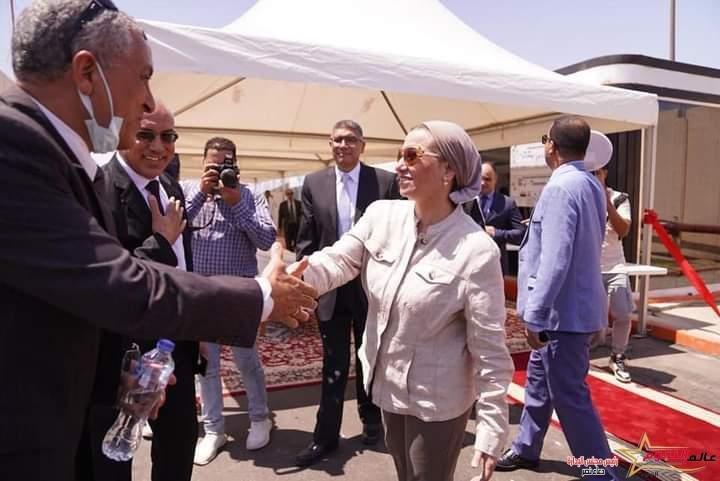 فؤاد تتفقد عدد من المنشآت الصناعية بمدينة السادس من أكتوبر