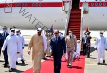 السيسي يستقبل رئيس دولة الامارات العربية المتحدة بمطار العلمين