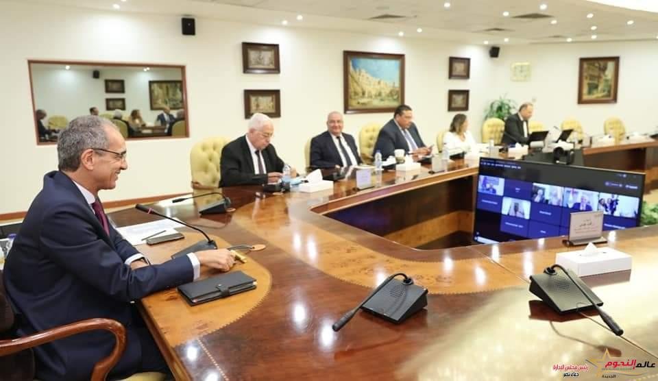 وزراء الصحة والاتصالات والتعليم العالى يتابعون منظومة العمل بمبادرة "التشخيص عن بُعد" 1 وزراء الصحة والاتصالات والتعليم العالى يتابعون منظومة العمل بمبادرة "التشخيص عن بُعد"