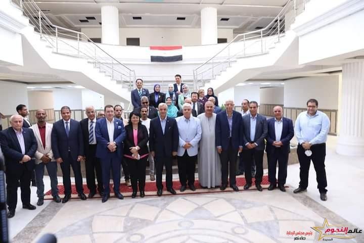 وزير التعليم العالي يتفقد جامعة المنوفية الأهلية
