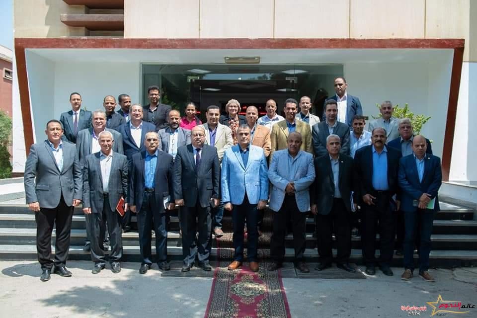 "وزير الدولة للإنتاج الحربي" يتفقد "حلوان للآلات والمعدات" ويؤكد أن مصنع "999 الحربي" وُلد عملاقًا