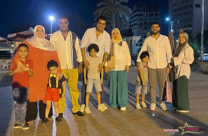 الفنان حسن عثمان يحتفل بـ عيد ميلاد حفيده 1 الفنان حسن عثمان يحتفل بـ عيد ميلاد حفيده