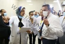 وزير الصحة يتفقد مستشفى أبو تيج النموذجي.. 