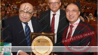 محافظ الإسكندرية يشارك في تكريم المفكر والسياسي د. مصطفى الفقي
