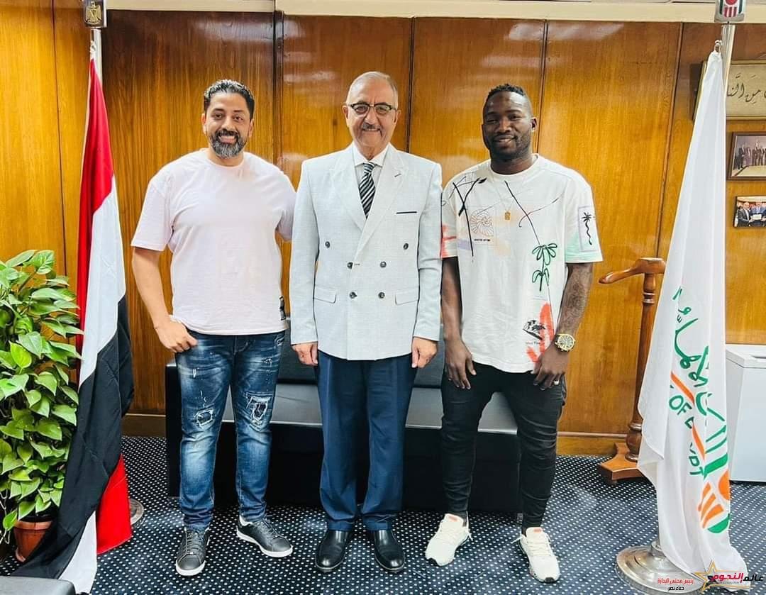 رسمياً … البنك الأهلي يضم الإيفواري رزاق سيسيه ثلاثة سنوات