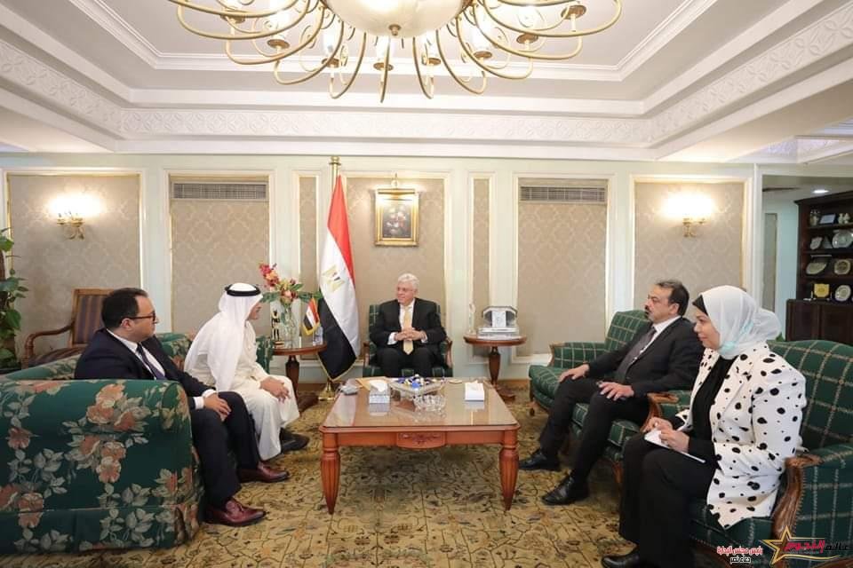 وزير التعليم العالي يبحث سبل تعزيز التعاون مع رئيس مجلس إدارة مجموعة مستشفيات السعودي الألماني