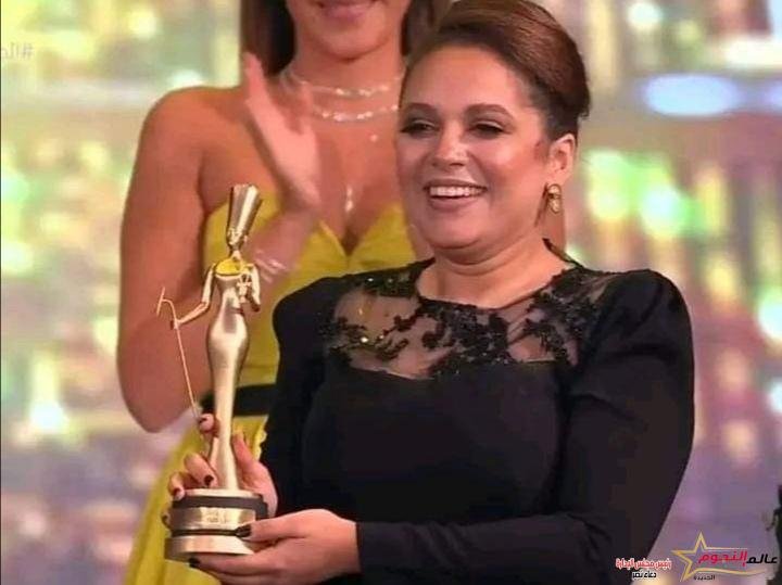 رحمة أحمد تفوز بجائزة أفضل ممثلة صاعدة بمهرجان القاهرة للدراما في دورته الأولى