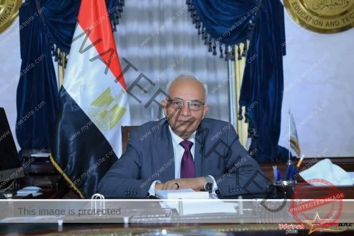 إنذار وغلق المدارس الخاصة المخالفة بشأن المصروفات