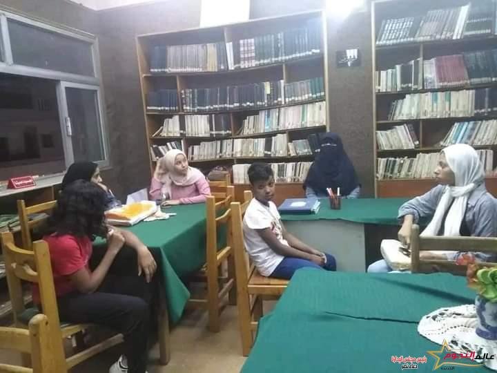 الشباب والرياضة تجرى المقابلات الشخصية للمشاركة فى برنامج "سفراء ضد الفساد" لطلائع أسوان 1 الشباب والرياضة تجرى المقابلات الشخصية للمشاركة فى برنامج "سفراء ضد الفساد" لطلائع أسوان