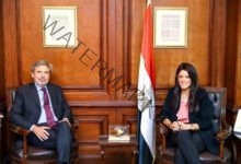 المشاط تلتقي السفير الإيطالي للقاهرة لبحث المرحلة الجديدة من برنامج مبادلة الديون لدعم العمل المناخي