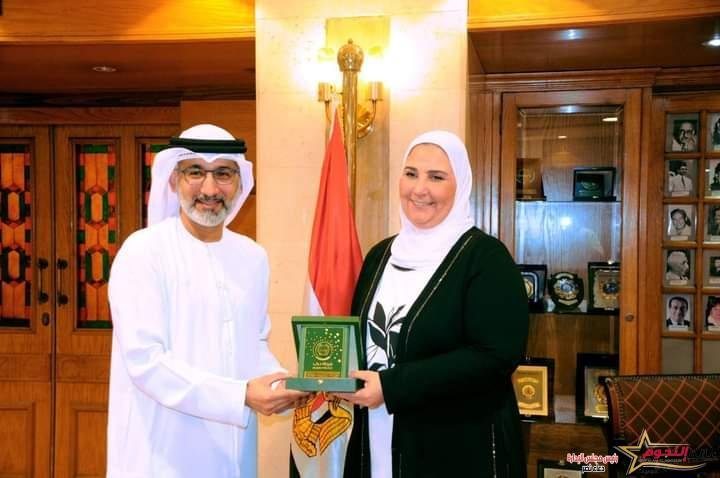 القباج تستقبل وفدا من القيادة العامة لشرطة دبي لبحث التعاون المشترك والاستفادة من التجربة المصرية