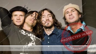 فرقة Red Hot Chili Peppers الشهيرة تفاجئ جمهورها بألبومها الثاني خلال عام