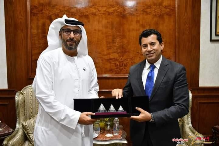 وزير الشباب والرياضة يلتقي الأمين العام لمؤسسة زايد العليا لأصحاب الهمم