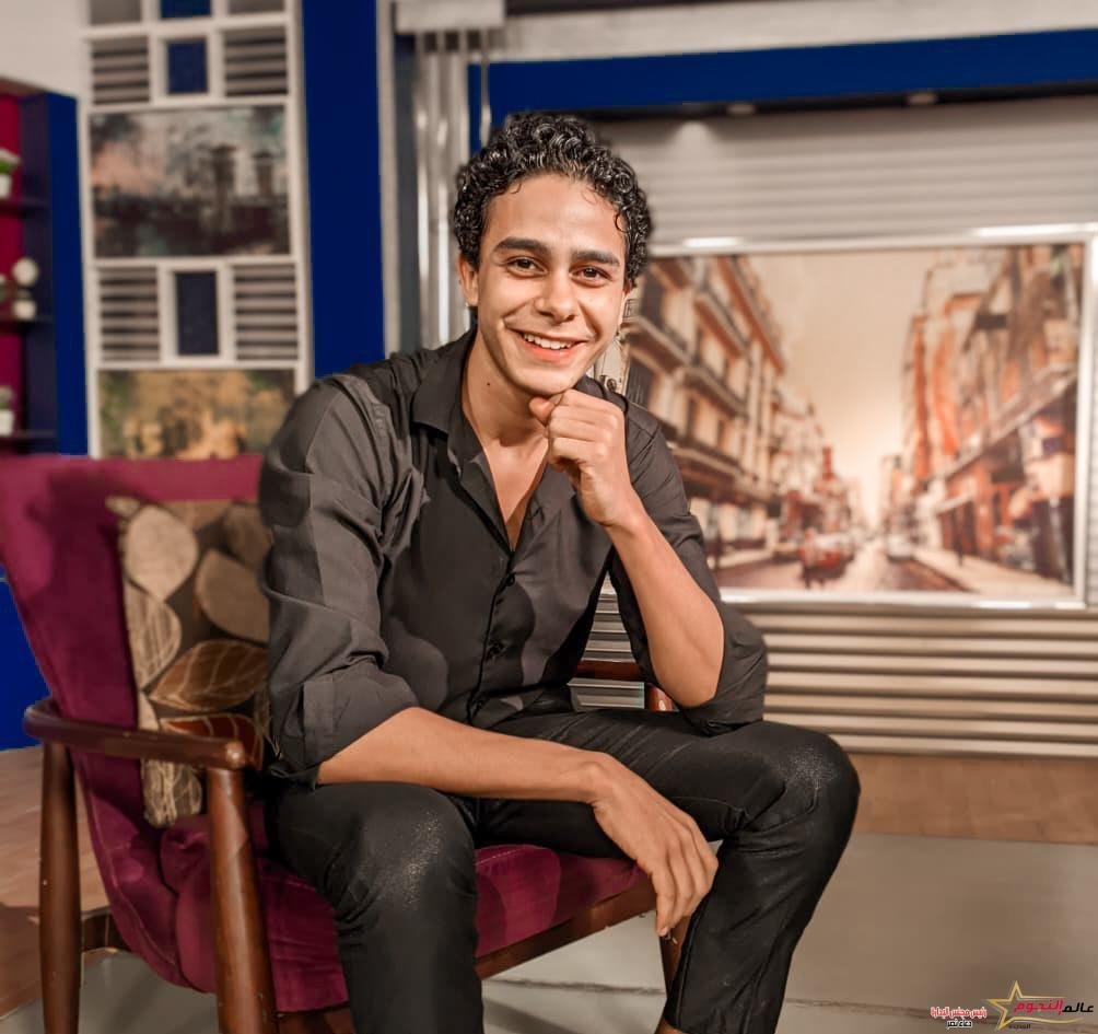 "أسامة الشامي" يتحدي الجميع و يلتحق بمعهد الفنون المسرحية